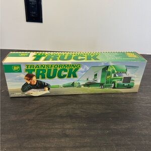 bp Green Transforming Truck Toy - Bright Green Play Vehicle
